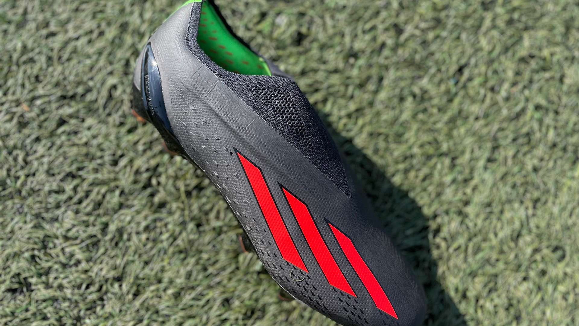 的脚步临近 的脚步临近